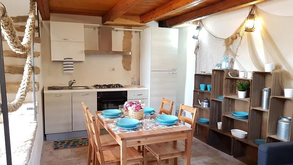 Il Nido Guest House La Banca Country house