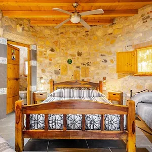 Country house Masseria Usamborgia, Noto